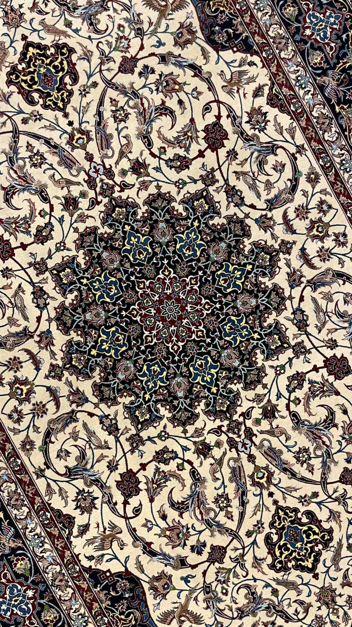 High-quality Seirafian Persian rug with a medallion centerpiece and rich decorative patterns.